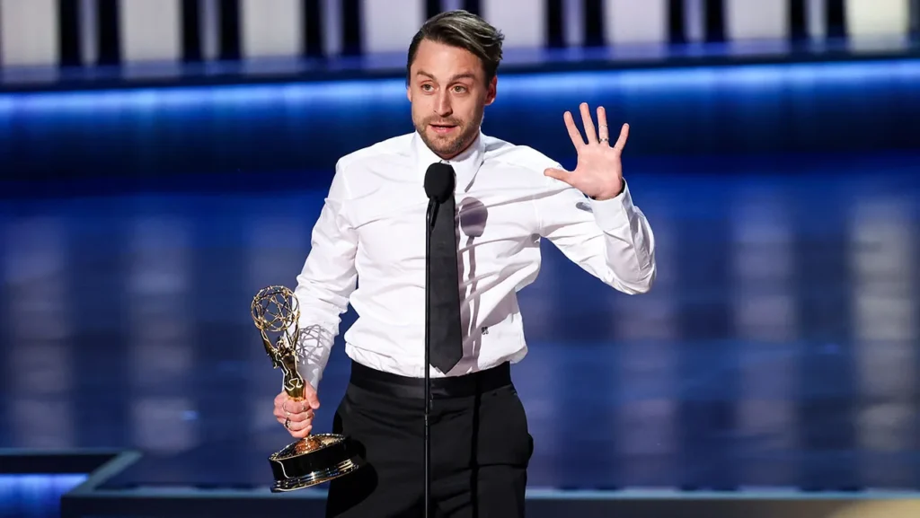 Ganadores de los Premios Emmy 2023: 'Succession' y 'The Bear' Empatan con 6 Triunfos, Mientras que 'Beef' les Sigue de Cerca con 5 Victorias 1 kieranculkin