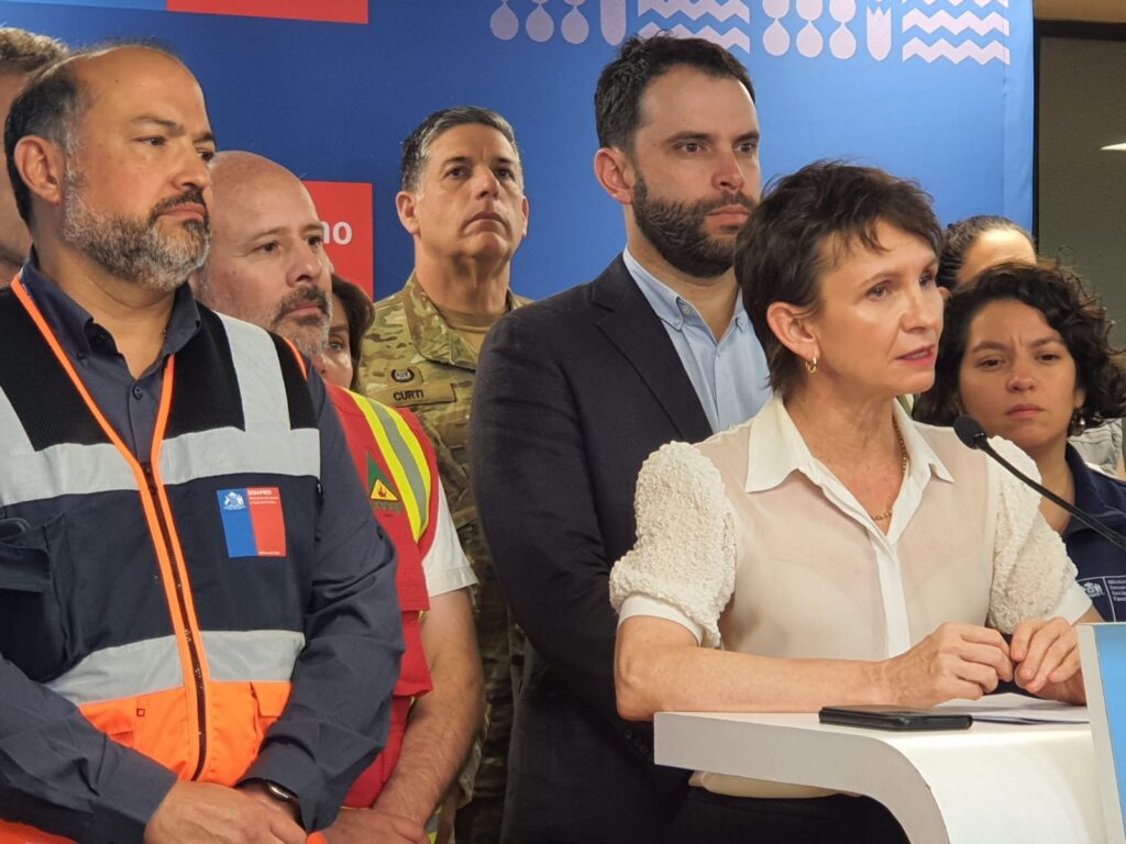 Gobierno confirma al menos 19 personas muertas y mil viviendas destruidas en la Región del Valparaíso 1 WhatsApp Image 2024 02 03 at 04.32.11