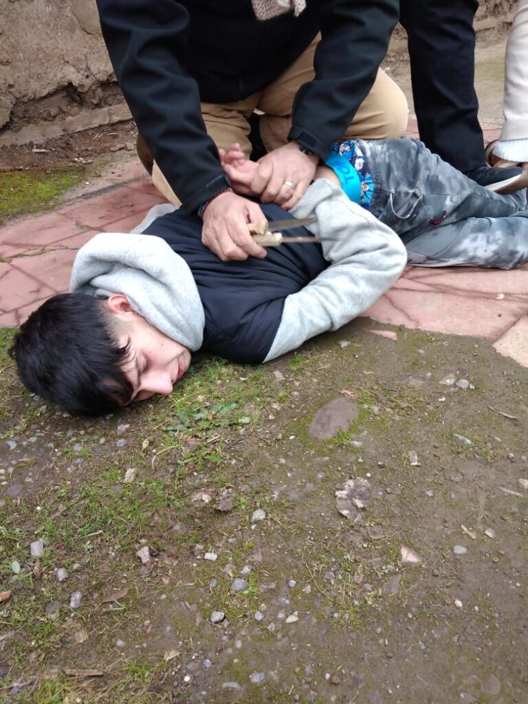 Funcionarios de Seguridad Pública de Curicó retuvieron a delincuente que robó a mujer en sector céntrico 1 PHOTO 2024 05 14 10 50 18