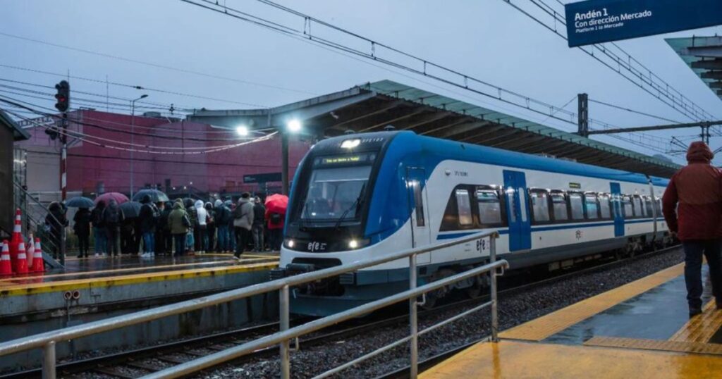 Subsecretario Monsalve lidera reunión con autoridades de EFE para resolver paralización de los servicios ferroviarios 1 EFE