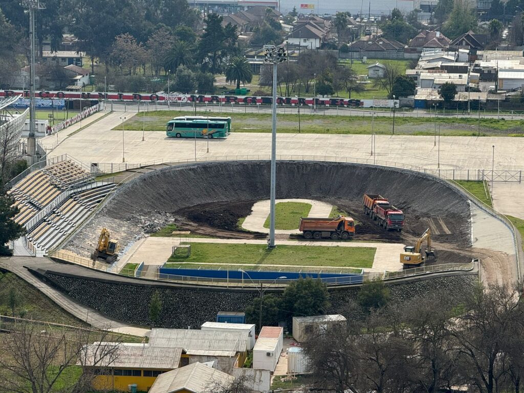 Destacan reparación de pista de rodado de Velódromo Manuel Gallardo de Curicó 1 Foto Nota Reperacion Velodromo