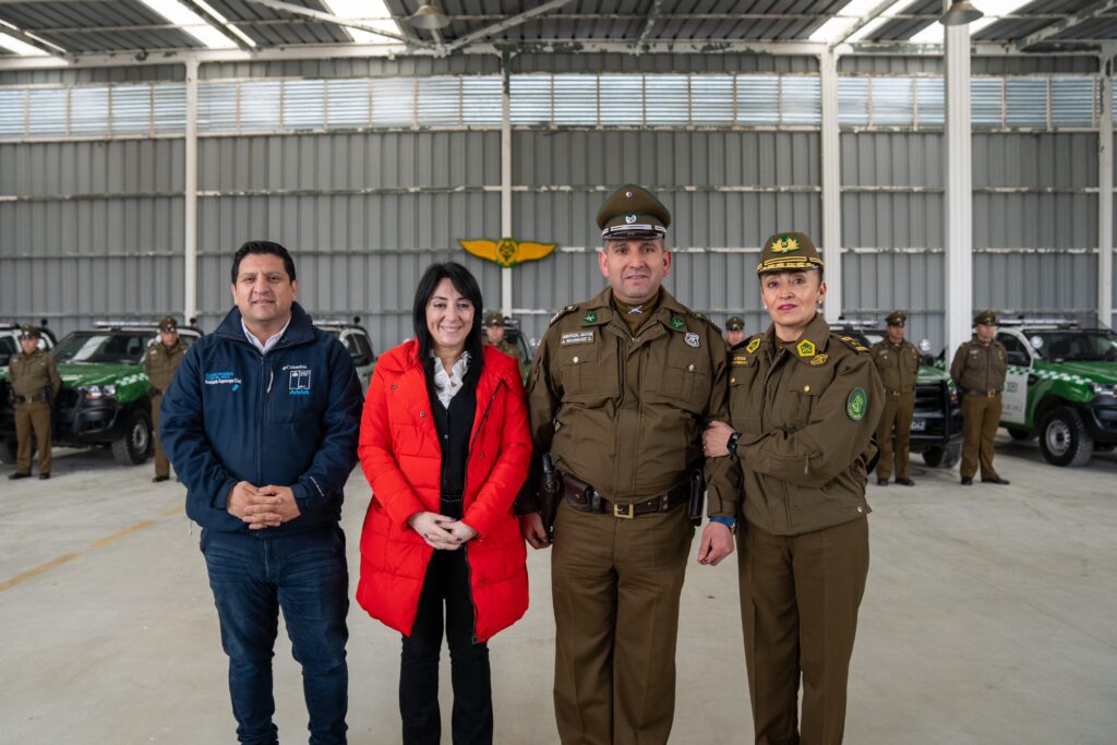 El Gobierno Regional del Maule entregó 24 camionetas 4x4 a Carabineros 1 WhatsApp Image 2024 08 01 at 16.12.48