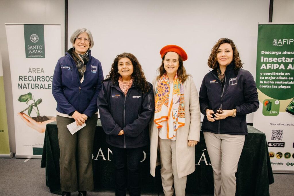 Seremi de Salud se reúne con mundo agrícola por un manejo seguro de plaguicidas 1 WhatsApp Image 2024 08 26 at 16.42.16
