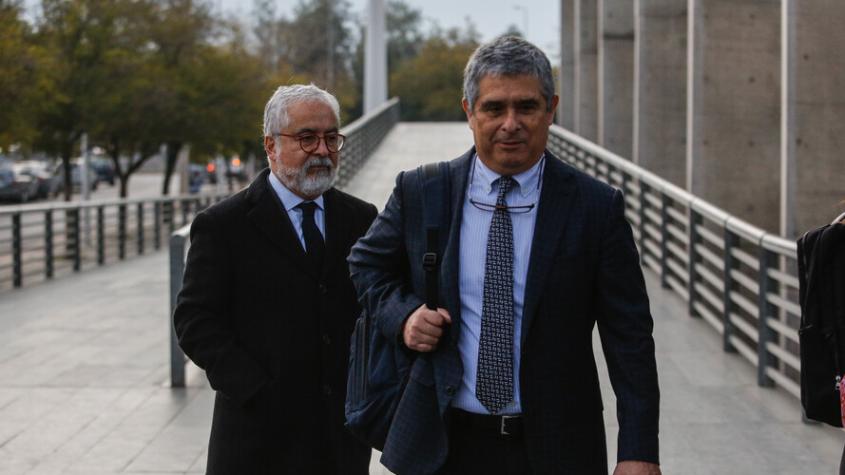 Abogado de Luis Hermosilla anuncia recurso de amparo contra el gobierno por "politización del caso" 1 juan pablo hermosilla dfiende a luis.jpg