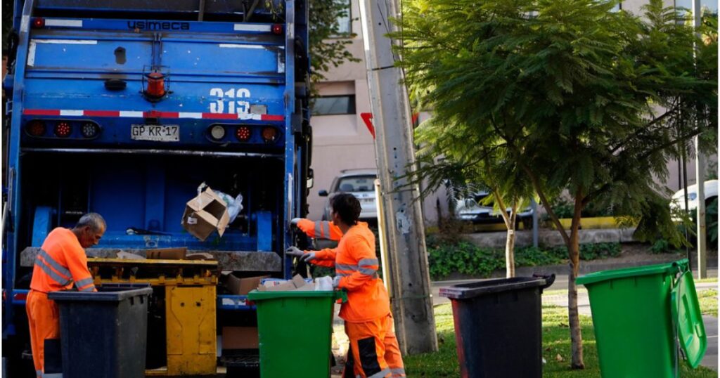 Valdivia proyecta 20 nuevos camiones de recolección de basura para 2025 1 Copia de IMAGEN DESTACADA MEDIAINFO 32