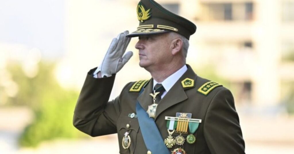 Marcelo Araya asume como nuevo general director de Carabineros en medio de desafíos de seguridad 1 Copia de IMAGEN DESTACADA MEDIAINFO 37