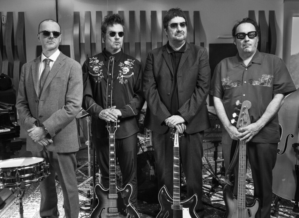 Los Tres presentan su gira "La Revuelta" en Talca con un viaje especial en tren para sus fanáticos 1 Los Tres Talca