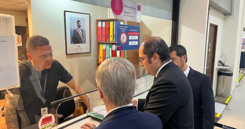 Curicó: Alcalde Bordachar solicita que CDE se haga parte de querellas 1 Alcalde Bordachar Querella CDE