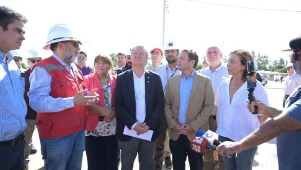 Se realizó visita inspectiva a faenas de montaje de las nuevas galerías del Estadio La Granja de Curicó 1 Portada Noticias 7 1