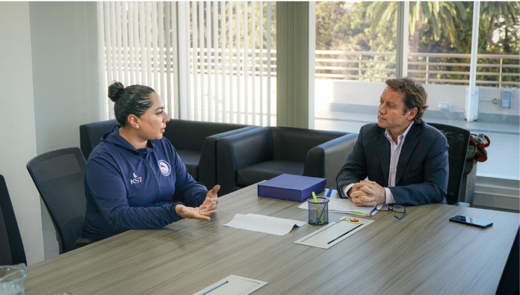 Gobierno Regional del Maule reconoció la trayectoria de destacada tenista paralímpica talquina 1 tenista paralimpica