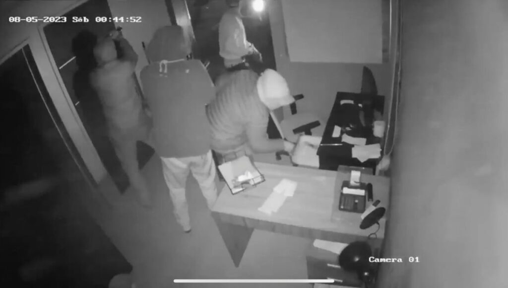 Condenan a seis integrantes de banda criminal por violentos asaltos en la Región de Maule 1 Condenan a seis integrantes de banda criminal por violentos asaltos en el Maule