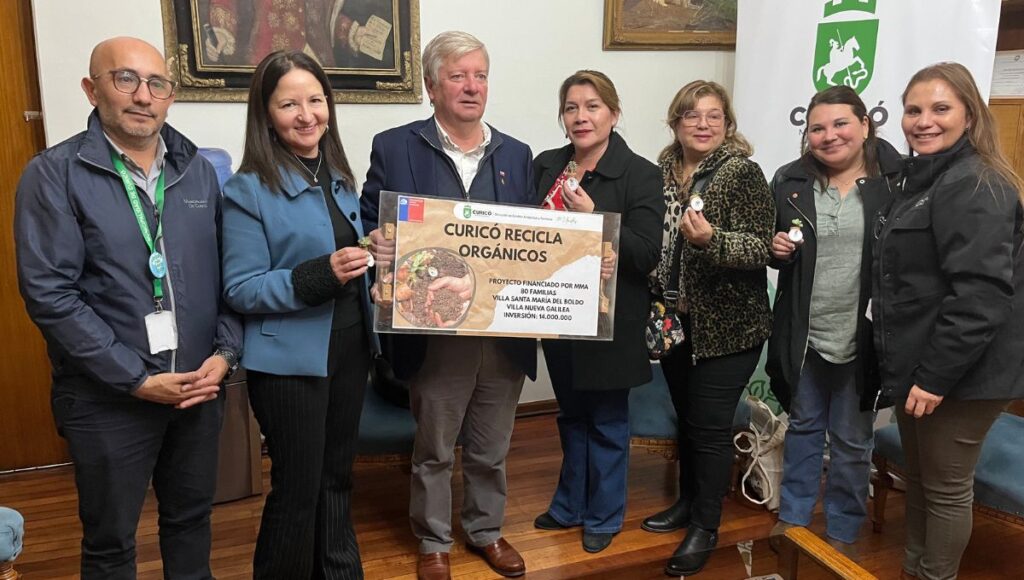 Curico inicia plan piloto de reciclaje organico en dos sectores de la ciudad