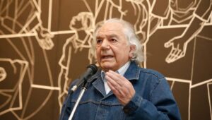 Fallece Claudio Di Girolamo referente cultural italo chileno a los 95 anos