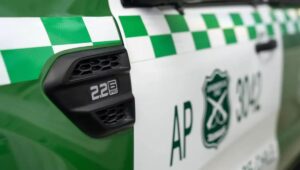 Linares sujeto armado intento agredir a su pareja y causo destrozos en la posta de Varagruesa