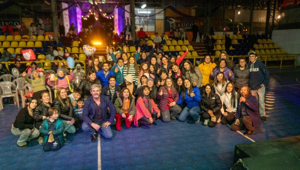 Municipalidad de Rauco celebró con alegría y emoción el Día de la Madre 1 Municipalidad de Rauco celebro con alegria y emocion el Dia de la Madre