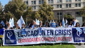 paro indefinido colegio profesores