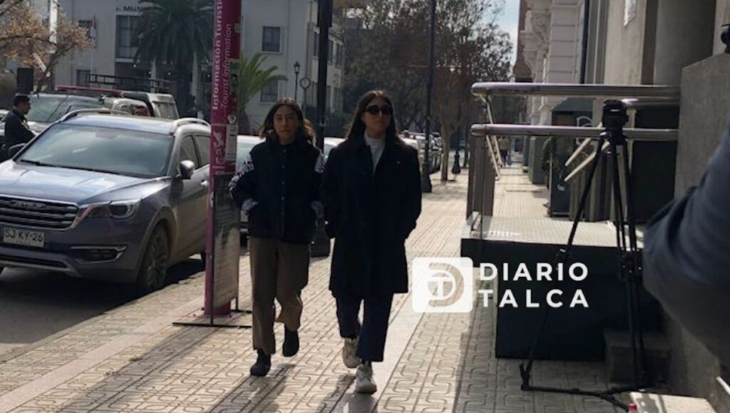 Ministro del Interior se reunio en Talca con hijas de concejala desaparecida en Villa Alegre
