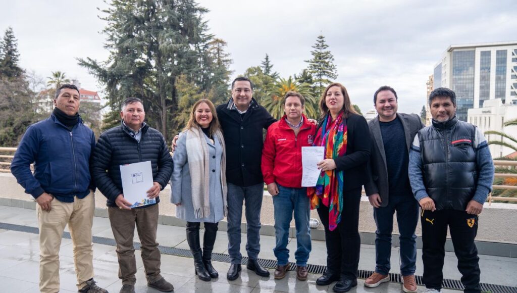 Autoridades regionales impulsan creación de una Macroferia en el Maule Sur 1 Autoridades regionales impulsan creacion de una Macroferia en el Maule Sur