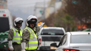 Carabineros anuncia medidas tras informe de Contraloria que detecto graves irregularidades en fiscalizaciones