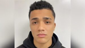 Carabineros busca a sicario liberado por error judicial tras crimen del Rey de Meiggs