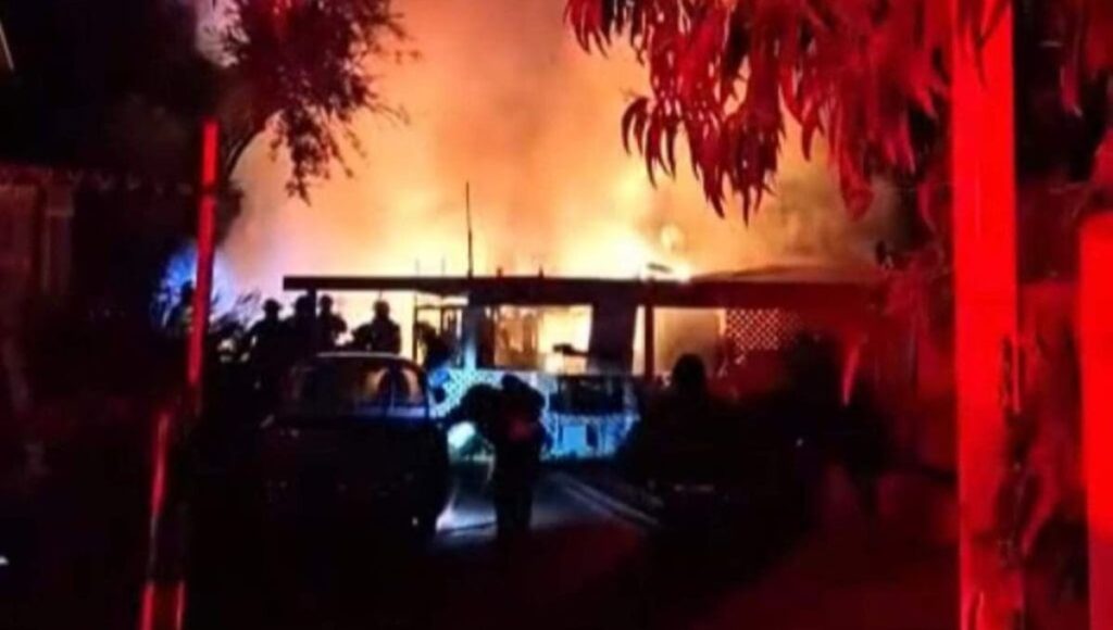 Cuatro personas fallecieron tras un incendio estructural en Pichilemu 1 Cuatro personas fallecieron tras un incendio estructural en Pichilemu
