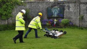 Irlanda inicia excavaciones en convento donde se hallaron restos de 800 bebes