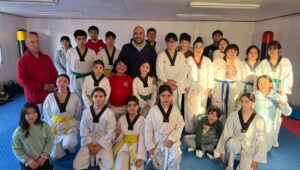 entregan comodato de sede social a club de taekwondo en Molina
