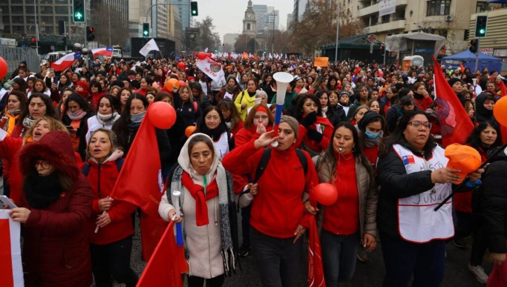 Junaeb implementa plan de contingencia ante paro nacional de manipuladoras de alimentos 1 Junaeb implementa plan de contingencia ante paro nacional de manipuladoras de alimentos