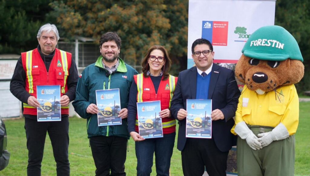 Conaf Maule refuerza convocatoria para brigadistas forestales 2025-2026 1 Conaf Maule refuerza convocatoria para brigadistas forestales 2025 2026