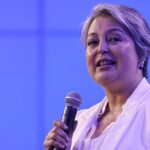Comando de Jeannette Jara expresa incomodidad por criticas del Presidente Boric a Kast