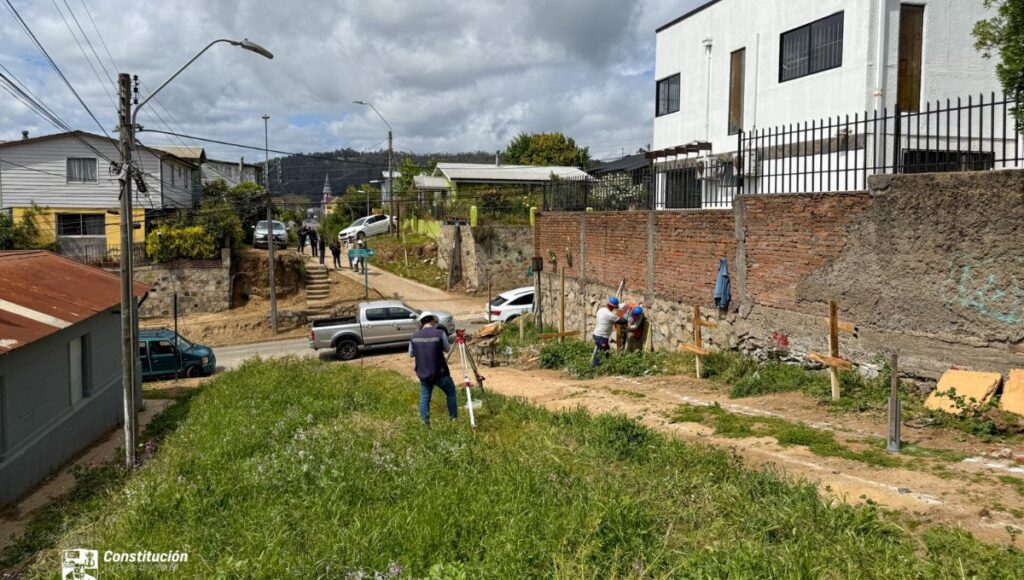 Comienzan obras de pavimentación en acceso al Cerro O’Higgins de Constitución 1 Comienzan obras de pavimentacion en acceso al Cerro OHiggins de Constitucion