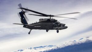 Fuerza Aerea confirma hallazgo de helicoptero Black Hawk desaparecido en Campos de Hielo Sur