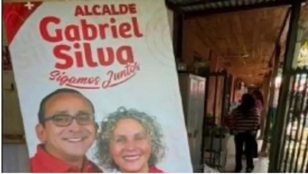 Alcalde de Molina destituye a tres funcionarios por uso político de dependencias municipales 1 Molina destituye a tres funcionarios por uso politico de dependencias municipales