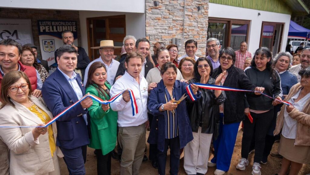 Pelluhue se renueva: Gobierno del Maule impulsa nuevas sedes sociales y un espacio deportivo para la comunidad 1 Pelluhue se renueva Gobierno del Maule impulsa nuevas sedes sociales y un espacio deportivo para la comunidad