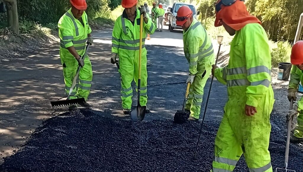 Comienza historico contrato de mantencion de rutas rurales en Chimbarongo