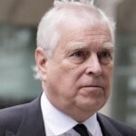 Detienen al ex principe Andres por presunta mala conducta en cargo publico